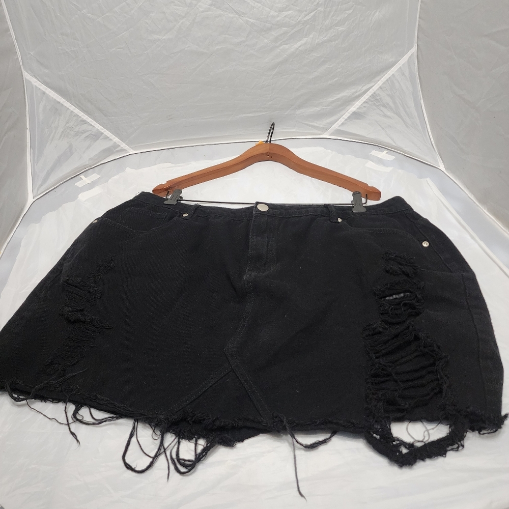 Nasty Gal Black Distressed Denim Skirt 20